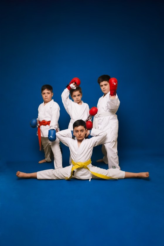 Students in gloves, group photo